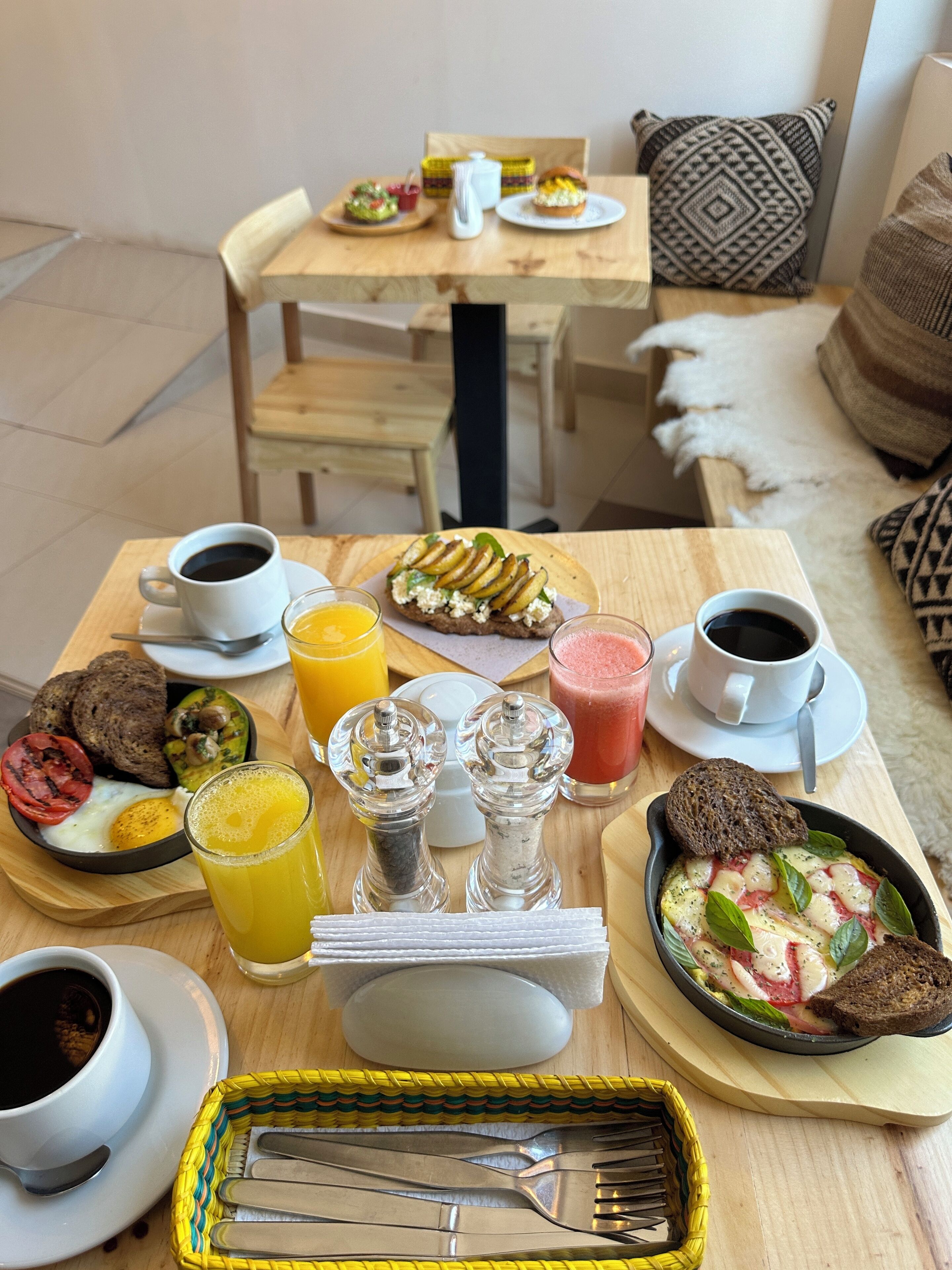 Gratis frukost enligt egen beställning varje dag 