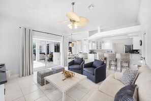 TV - Waterfront home | Pool Table, Heated Pool & Dock (Marco Island)