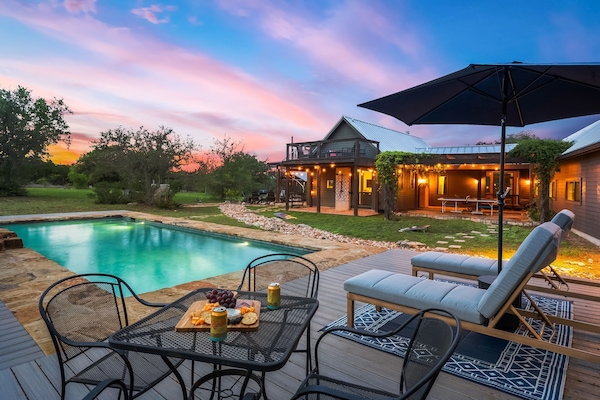 Welcome to the backyard oasis!
