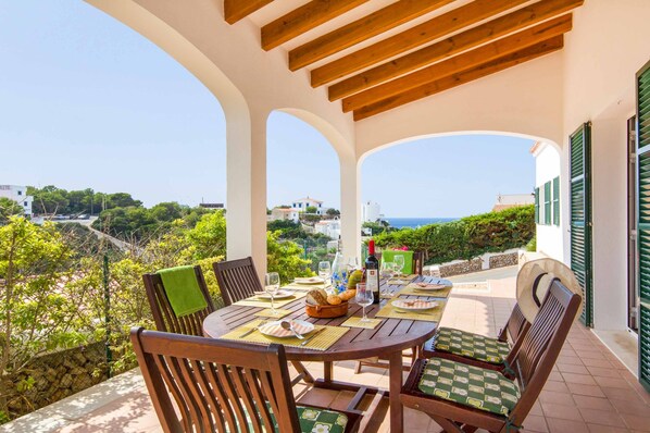 Outdoor dining - Villa Olga - Three Bedroom Villa, Sleeps 6 (Cala en Porter)