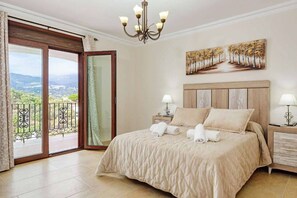4 chambres, Wi-Fi, draps fournis