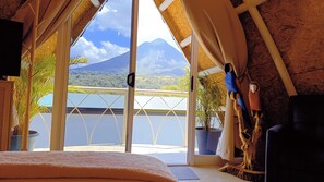 1 soverom, strykejern/-brett, wi-fi (inkludert) og sengetøy