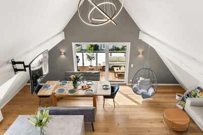 212 m² FeelGood holiday home with 2 apartments, garden, terrace, grill & sauna!