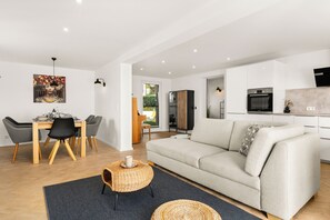 Smart-TV, Bücher