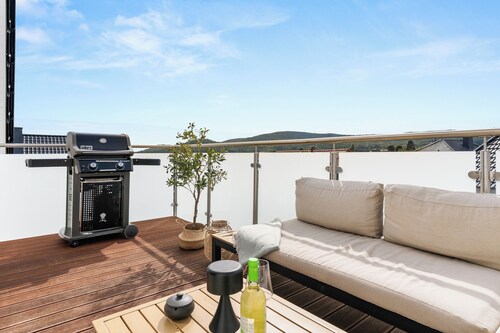 ❤ FeelGood Ferienhaus 12 Erw. & 4 Babys: 212m² Sauna Garten Terrasse & Grill!