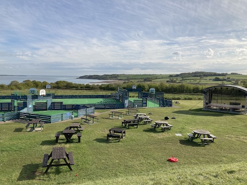 3 Bed Caravan Sea Views Discounted Ferry