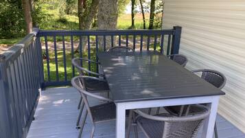 Cabin | Outdoor dining