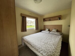 Cabin | 3 bedrooms, bed sheets