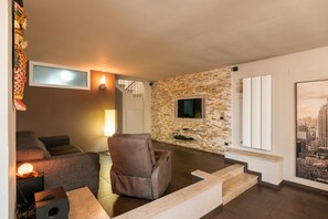 Smart TV - Franciacorta Family Friendly (Adro)