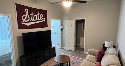 Apartment Near Campus!