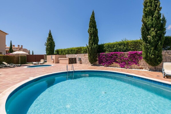 Appartement | Piscine | Piscine couverte