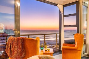 Interior - Sand and See 302 - Two Bedroom Apartment, Sleeps 4 (Cape Town)