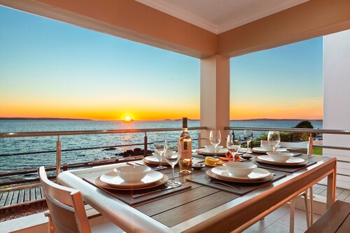 Tenos On Calypso 12 - Five Bedroom House, Sleeps 9