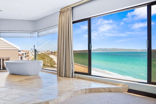 Tenos On Calypso 16 - Five Bedroom House, Sleeps 9