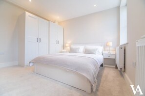 2 sovrum, strykjärn/strykbräda, wi-fi och sängkläder