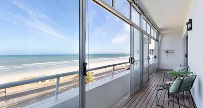 Searenity Sands - Three Bedroom Apartment, Sleeps 6