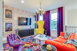 Télévision, table de tennis de table