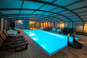 Indoor pool, outdoor pool, pool loungers - Domki Fantazja Dębki (Krokowa)