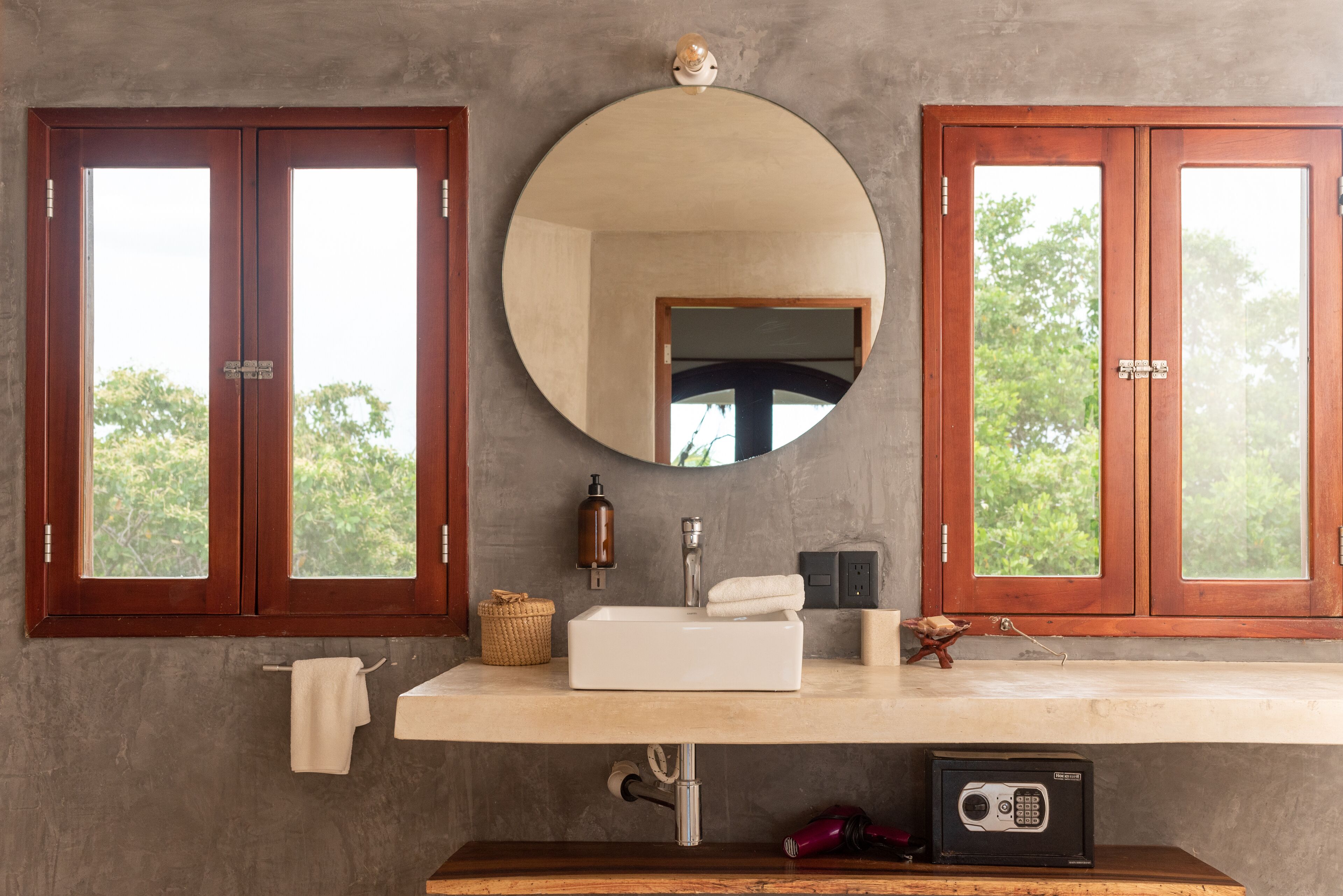 Studio Suite, Balcony, Partial Sea View | Bathroom | Shower, towels, soap, shampoo