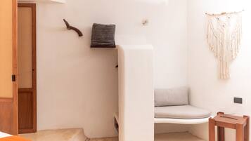 Studio, Kitchenette | 1 bedroom, in-room safe, travel crib, free WiFi