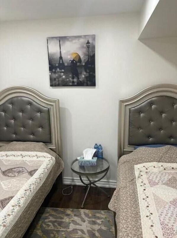 1 quarto, ferros/tábuas de passar roupa, Wi-Fi, roupa de cama