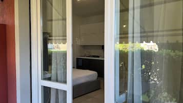 1 camera, Wi-Fi, lenzuola