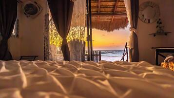 1 bedroom, in-room safe, free WiFi, bed sheets