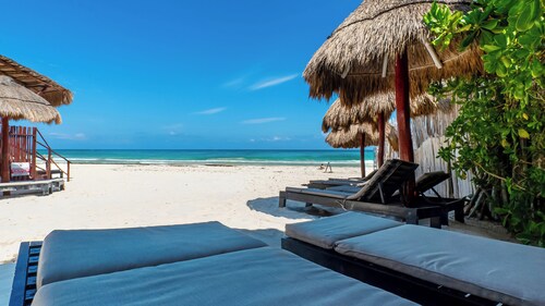 Private Beachfront Cabin