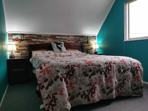 2 Schlafzimmer, Bügeleisen/Bügelbrett, WLAN, Bettwäsche