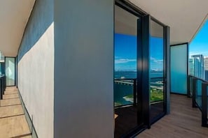 Interior - Lux 2 BD Condo with Breathtaking Views #4511 (Miami)
