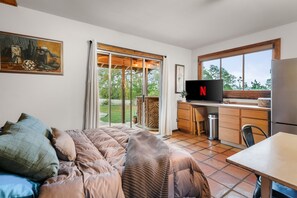 1 Schlafzimmer, Schreibtisch, kostenloses WLAN, Bettwäsche