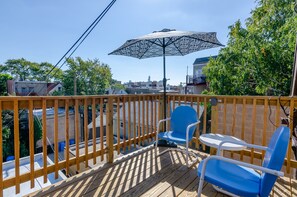 Property grounds - Bucktown Loft - top floor, near Bloomingdale Trail (Chicago)