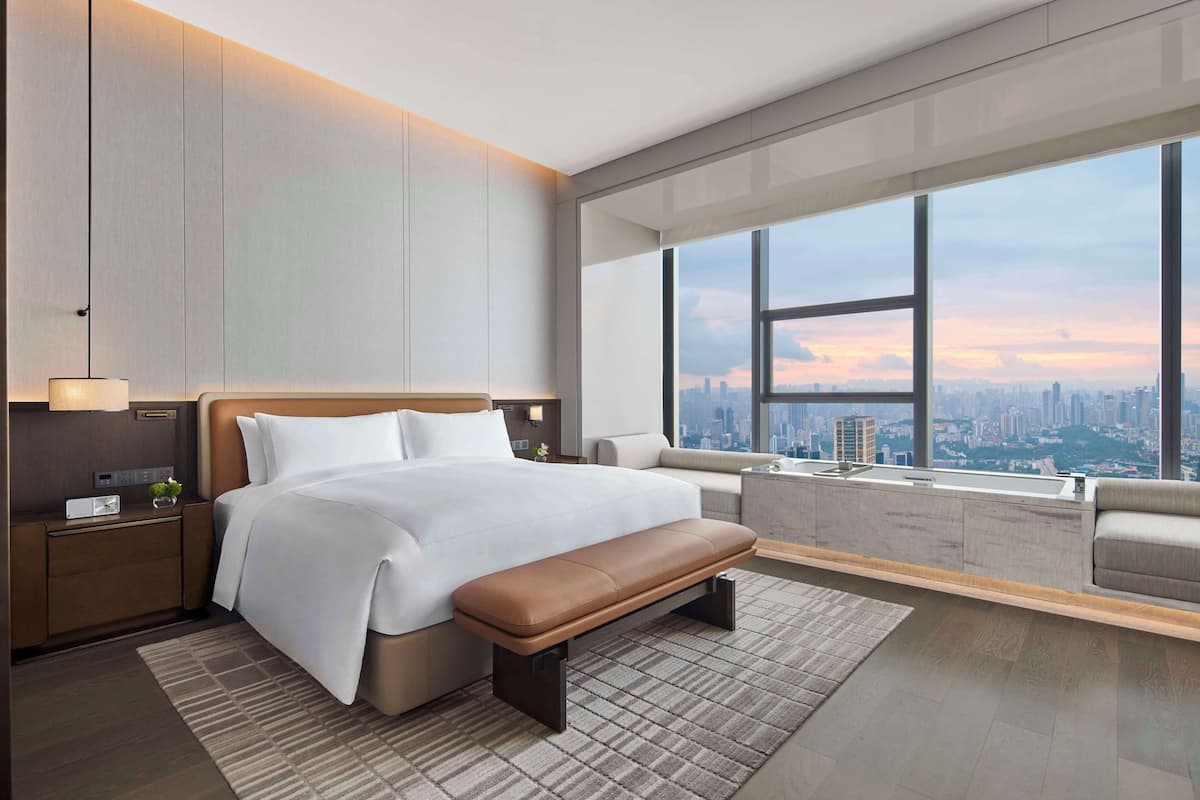 Literie de qualité supérieure, couette en duvet d'oie, minibar