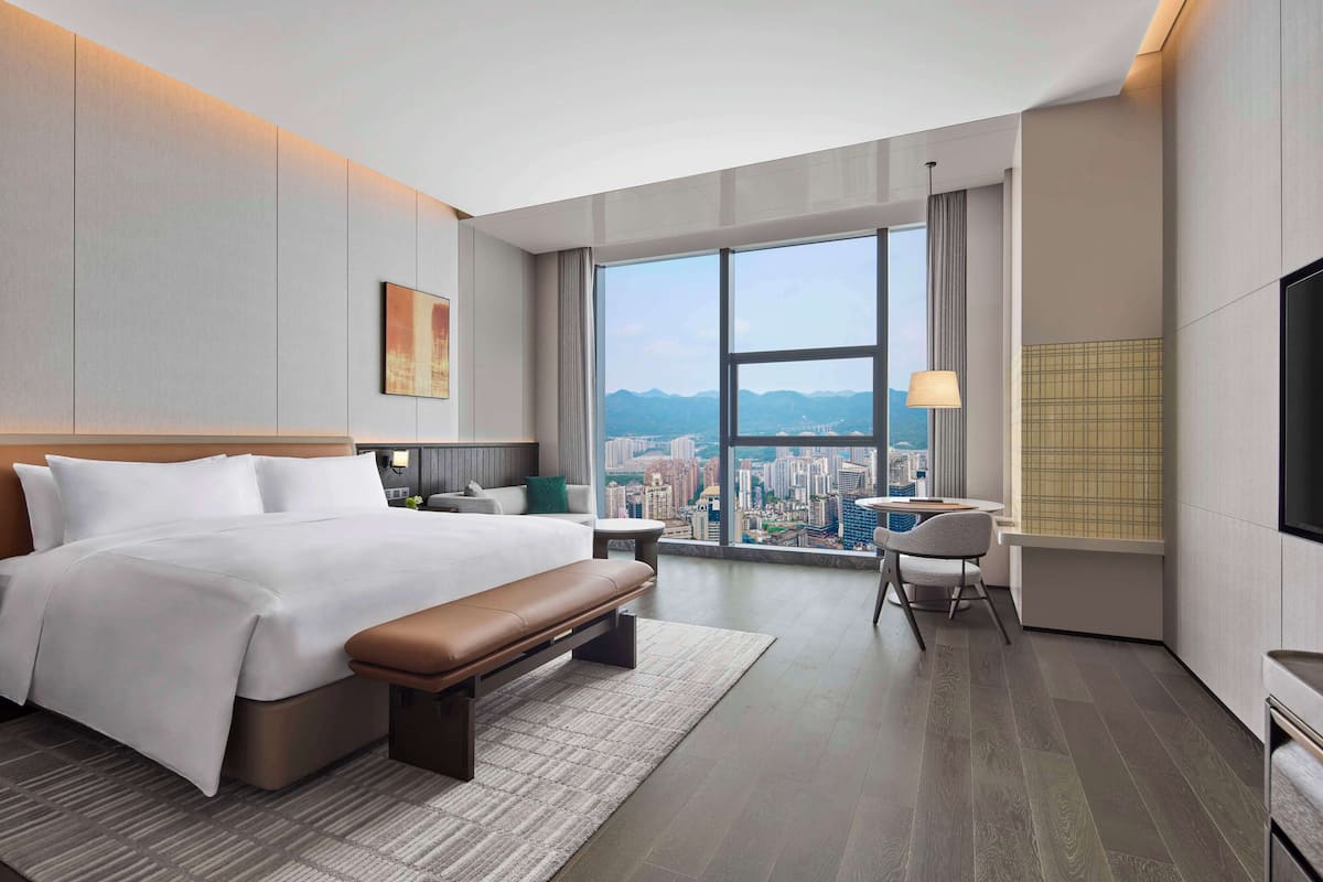 Premium bedding, down duvets, minibar, in-room safe
