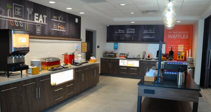 Hampton Inn Cabot