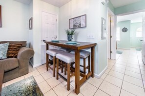 Condo, 1 Queen Bed with Sofa bed (Merrimac Resort #32) | Interior