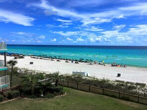 Condo, 2 Queen Beds (Mariner West 205) | Beach | On the beach