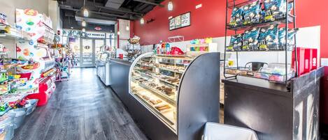 Apartment, Mehrere Betten (Laketown Wharf 1326) | Souvenirladen