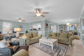 Condo, Multiple Beds (Hidden Dunes 1501) | Living area