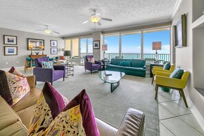 Living area - Hidden Dunes 1303 (Panama City Beach)