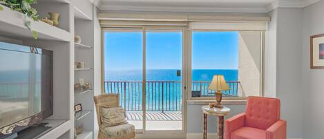 Apartment, Mehrere Betten (Hidden Dunes 1303) | Wohnbereich