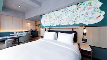 Edredones de plumas, minibar con artículos gratuitos, caja fuerte