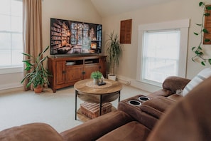 Smart TV, books, offices
