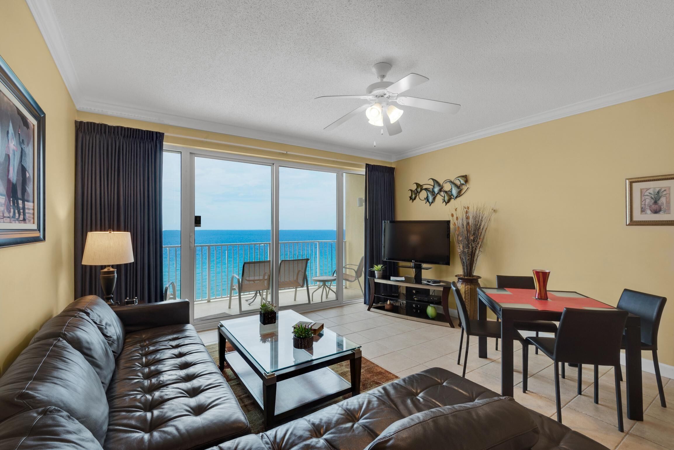 Condo, Multiple Beds (Boardwalk 1405) | Living area | TV