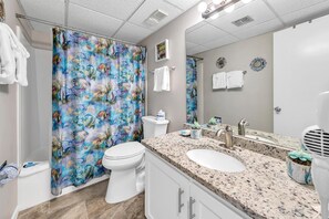 Appart'hÎtel, 1 trÚs grand lit et 1 canapé-lit (Windward 604 at Edgewater) | Salle de bain