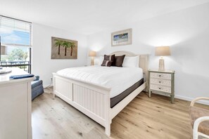 Condo, Multiple Beds (Windward 106 at Edgewater)