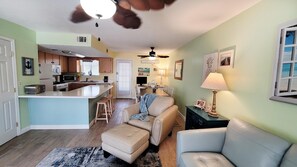 Ferienhaus, Mehrere Betten (Rockin Robin-Gulf Highlands 151) | Wohnbereich