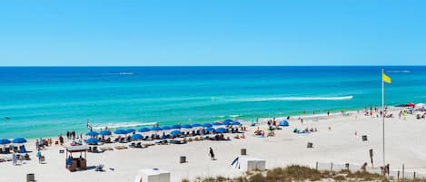 Bloc d'apartaments, diversos llits (Ocean Villa 405) | Platja | A la platja