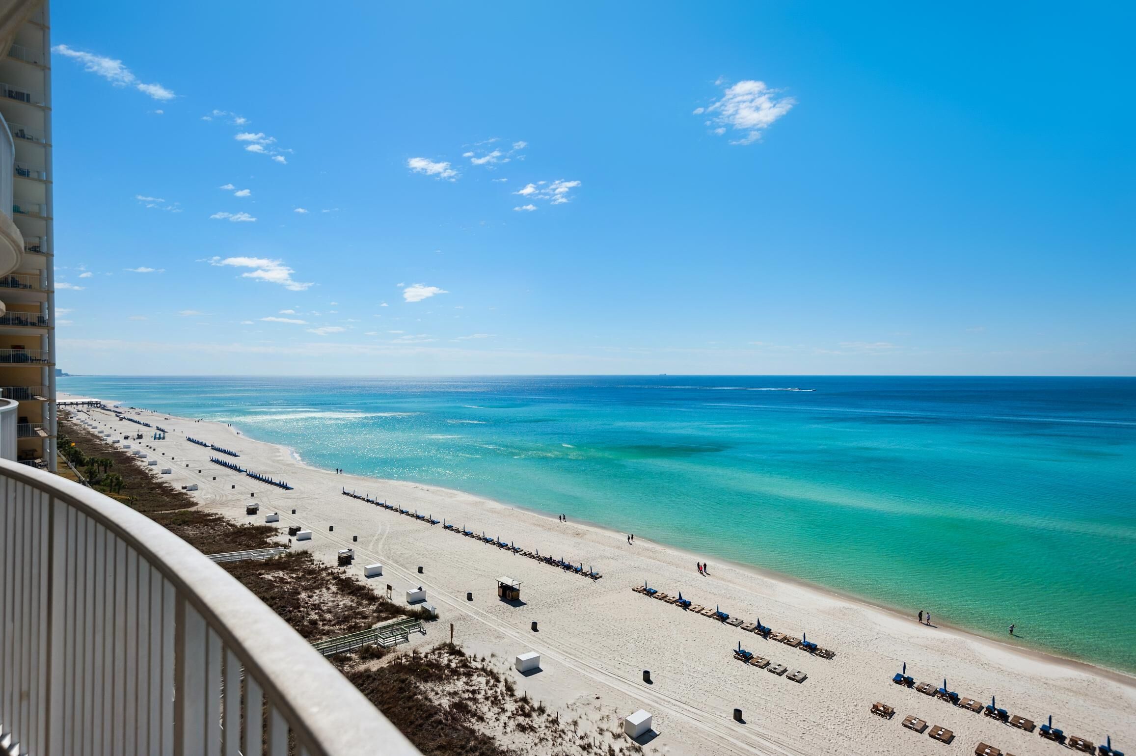 Appartement, Meerdere bedden (Ocean Villa 1101) | Strand | Accommodatie ligt op het strand