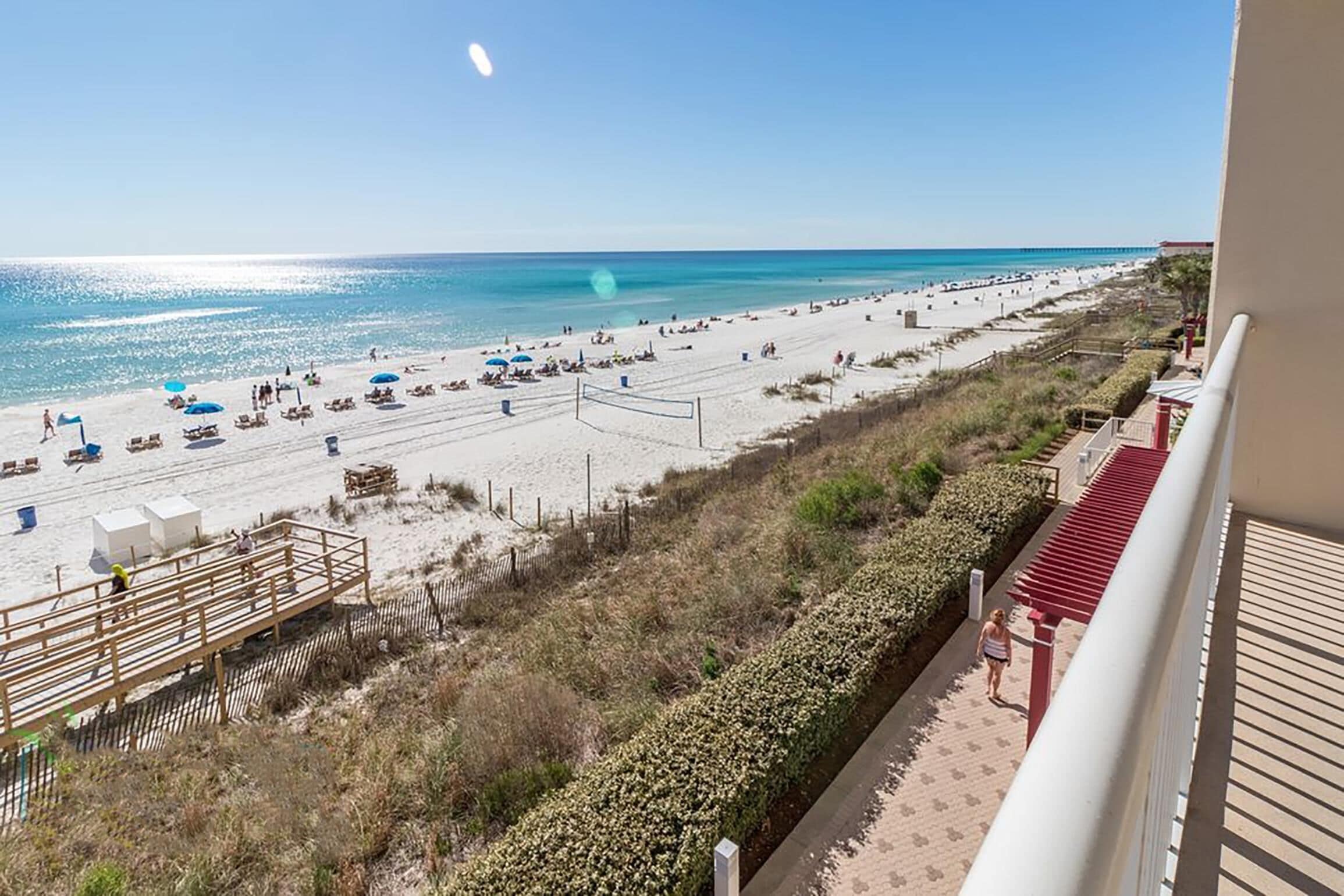 Appartamento, 1 letto king con divano letto (Majestic Beach Towers 1-314) | Spiaggia | Sulla spiaggia